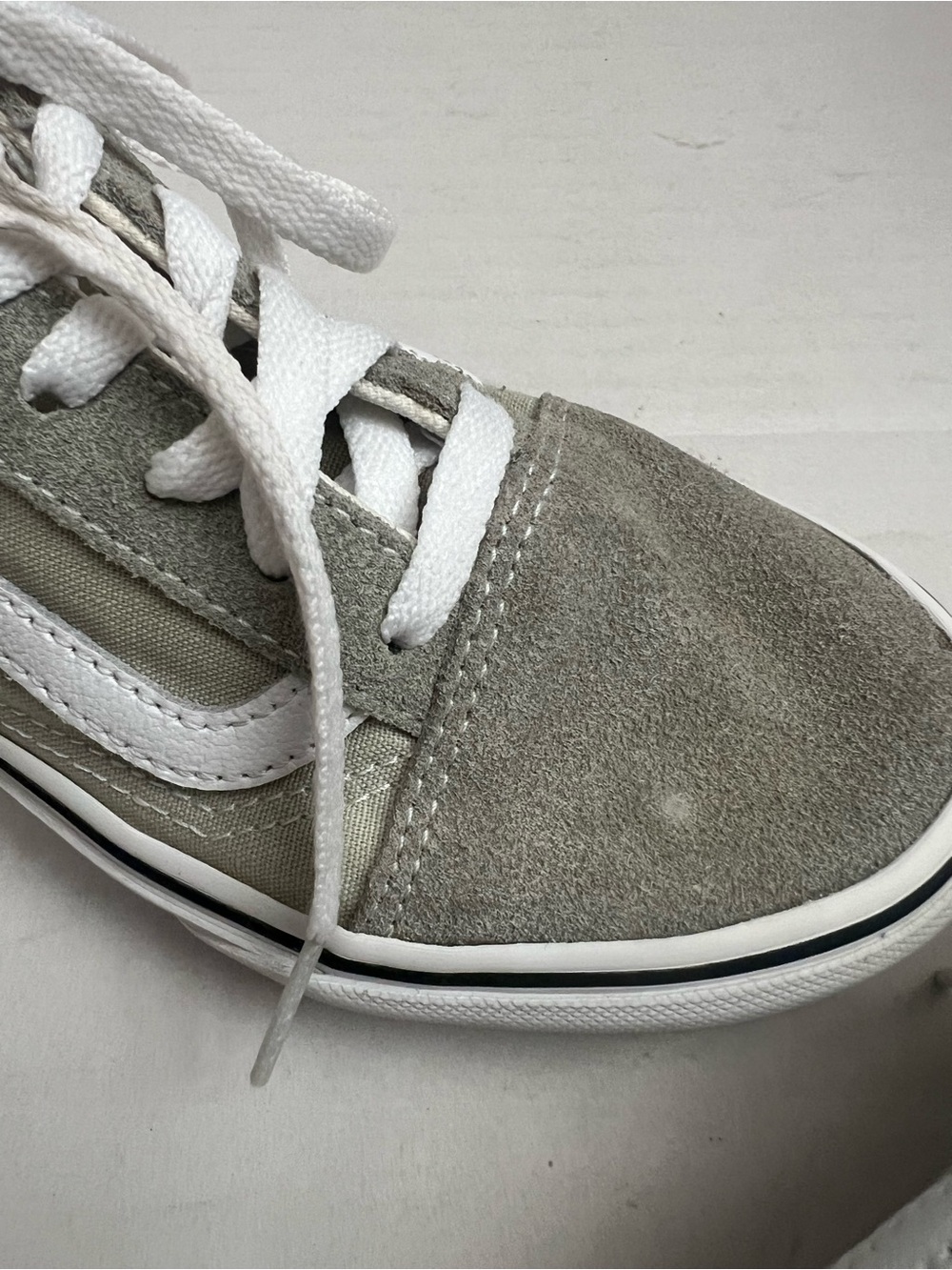 Vans Old Skool Low-Cut Skater Sneakers Kids Sz 3 Gray White Suede Canvas Casual - Picture 9 of 9
